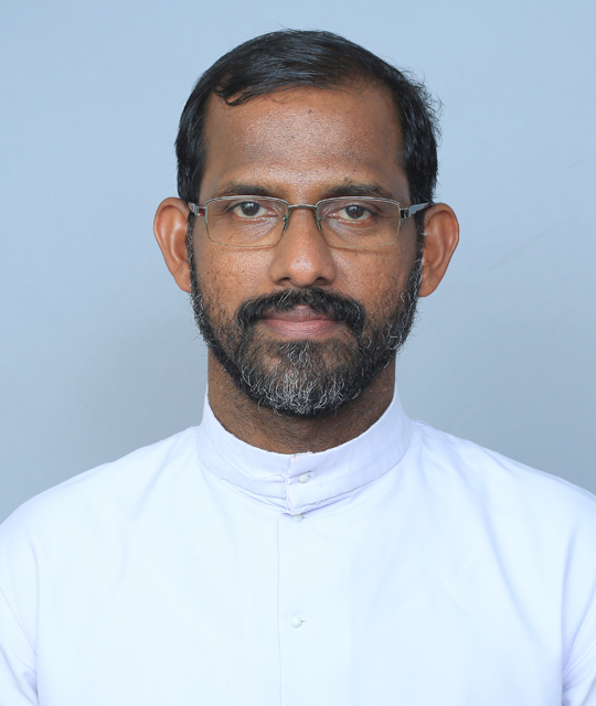 Fr. Pauly Kannukadan(Jr)